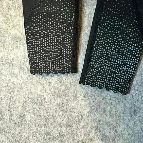 Lululemon Tight Stuff High-Rise Tight - Size 4 - Picture 3 of 7